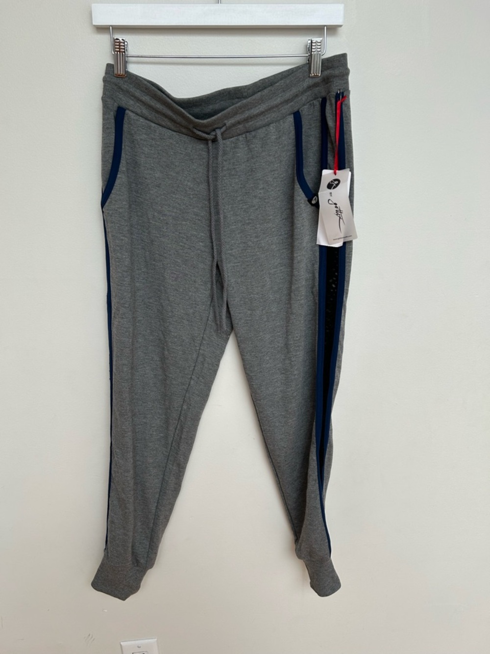 X by Gottex Womens Retro Wesley jogger (LT. HTR grey, Medium)